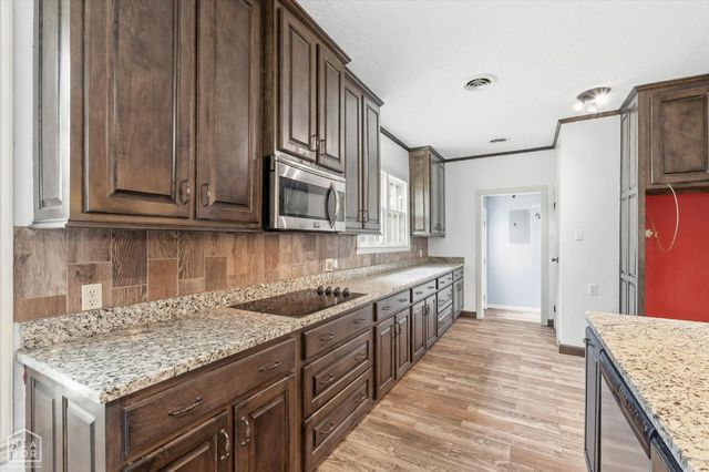 816 W Johnson Avenue W, Osceola, AR 72370