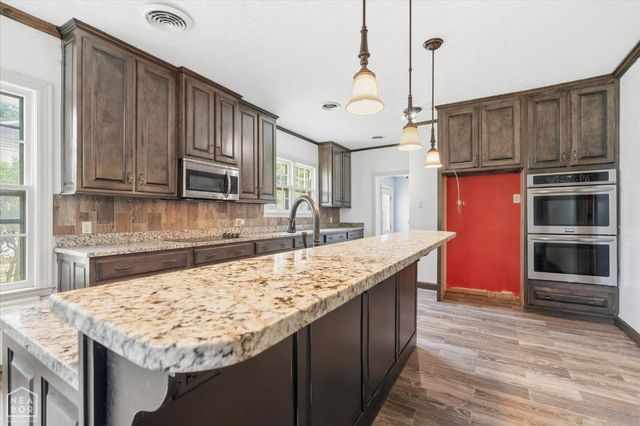 816 W Johnson Avenue W, Osceola, AR 72370