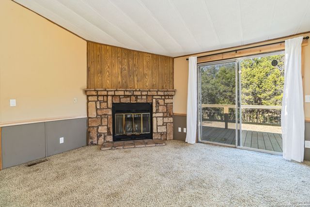 294 Deer Run, Canyon Lake, TX 78133