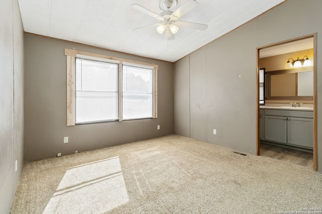 294 Deer Run, Canyon Lake, TX 78133