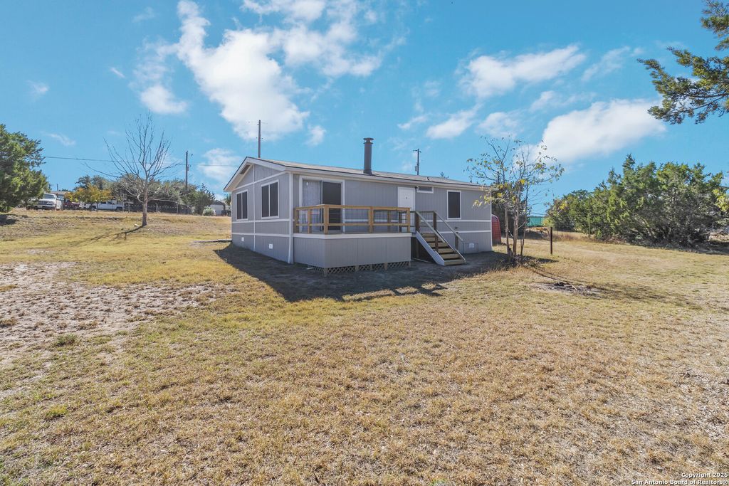294 Deer Run, Canyon Lake, TX 78133
