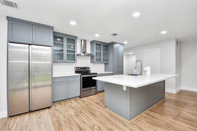 10265 Field Stone Drive, Houston, TX 77041