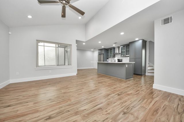 10265 Field Stone Drive, Houston, TX 77041