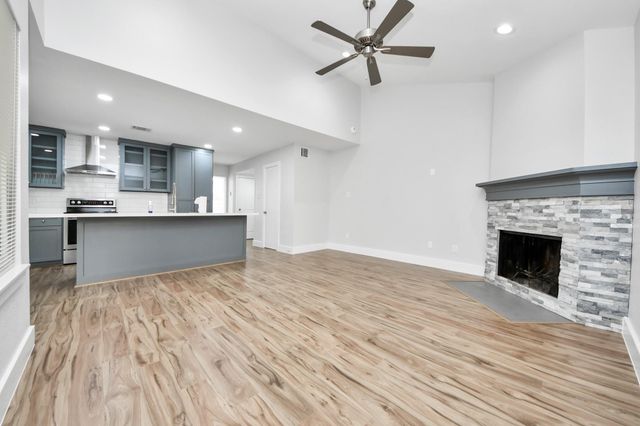 10265 Field Stone Drive, Houston, TX 77041