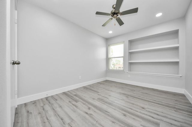 10265 Field Stone Drive, Houston, TX 77041