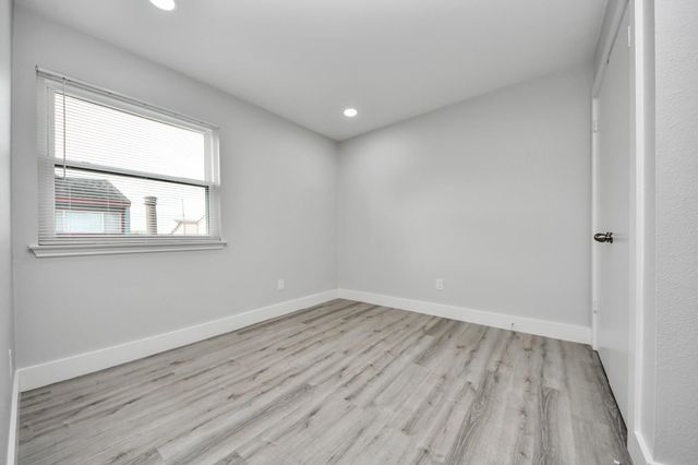 10265 Field Stone Drive, Houston, TX 77041