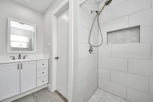 10265 Field Stone Drive, Houston, TX 77041