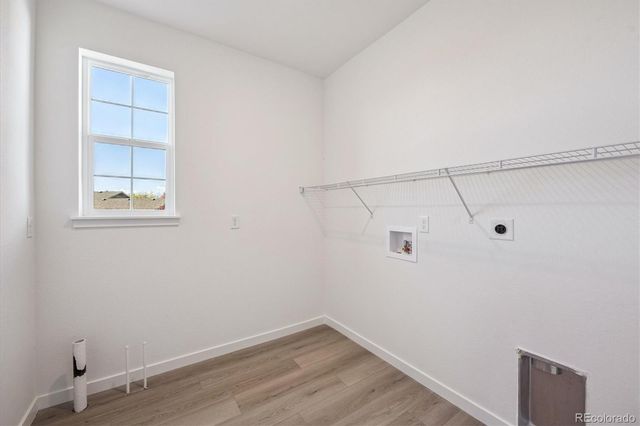 4043 Emerald Shore Drive, Loveland, CO 80538