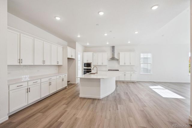 4043 Emerald Shore Drive, Loveland, CO 80538