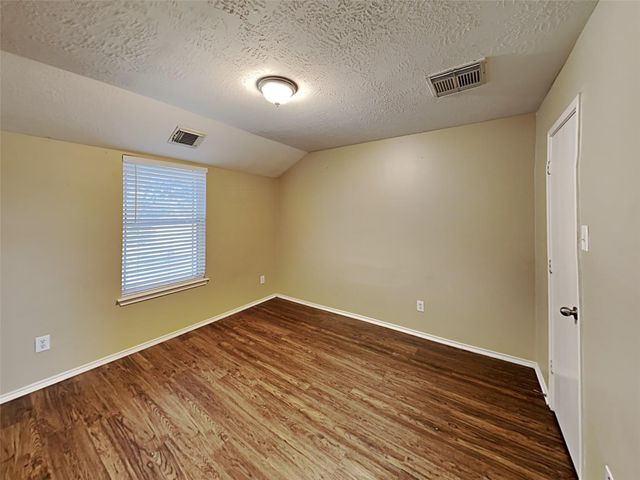 5446 Aloe Avenue, Baytown, TX 77521