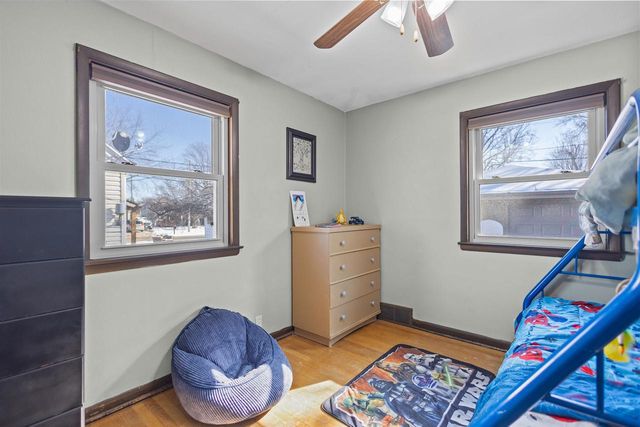 909 W WEILAND AVENUE, Appleton, WI 54914