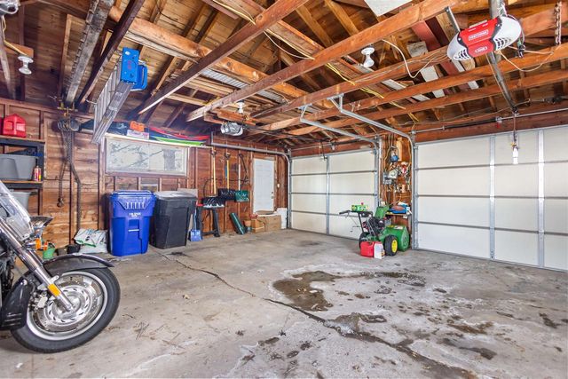 909 W WEILAND AVENUE, Appleton, WI 54914