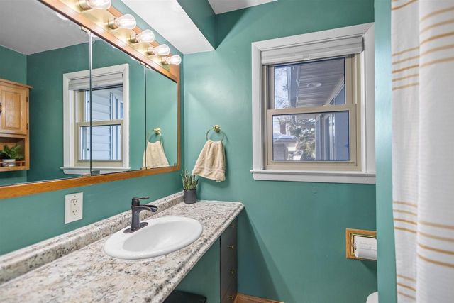 909 W WEILAND AVENUE, Appleton, WI 54914