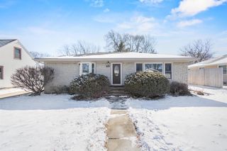 909 W WEILAND AVENUE, Appleton, WI 54914
