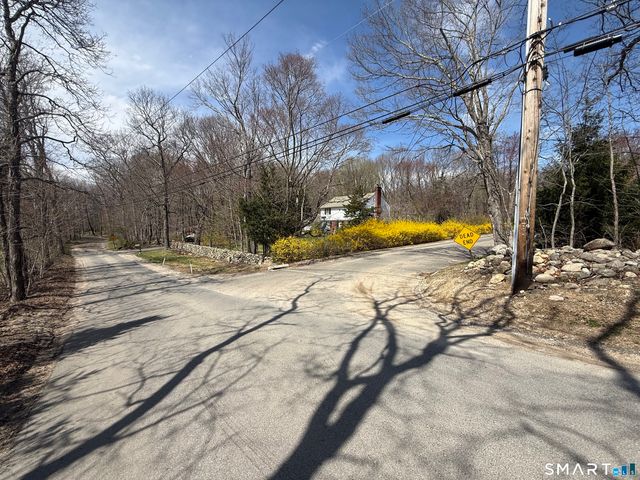 96 Quail Run Road, Woodbury, CT 06798