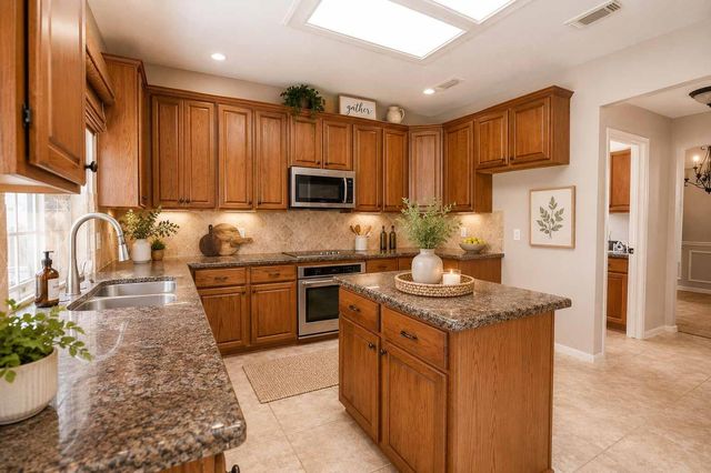 2010 Claire Court, Sugar Land, TX 77478