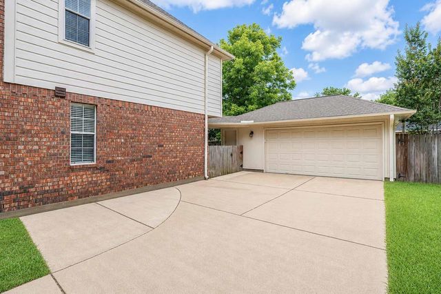 2010 Claire Court, Sugar Land, TX 77478