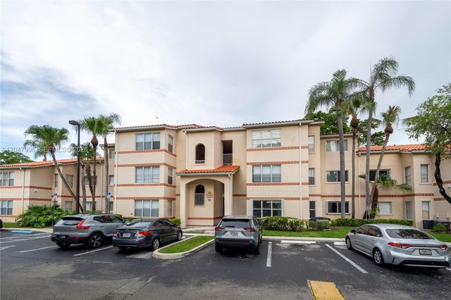 3480 N Pinewalk Dr N 116, Margate, FL 33063