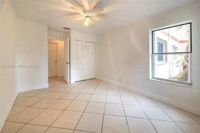 3480 N Pinewalk Dr N 116, Margate, FL 33063