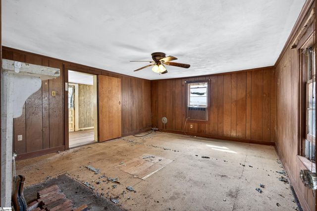 1511 Gowensville Church Road, Landrum, SC 29356