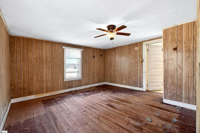 1511 Gowensville Church Road, Landrum, SC 29356