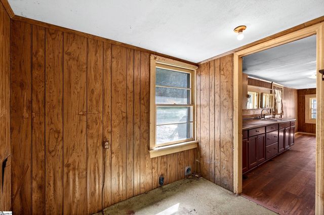 1511 Gowensville Church Road, Landrum, SC 29356