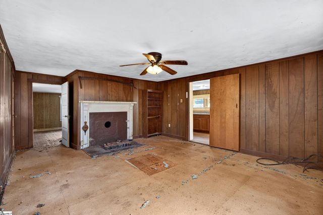 1511 Gowensville Church Road, Landrum, SC 29356