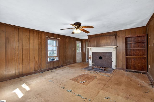 1511 Gowensville Church Road, Landrum, SC 29356