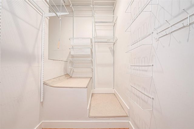 1555 Birdsall Street A, Houston, TX 77007