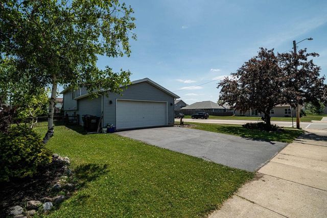 9316 Broadway DRIVE, Sturtevant, WI 53177