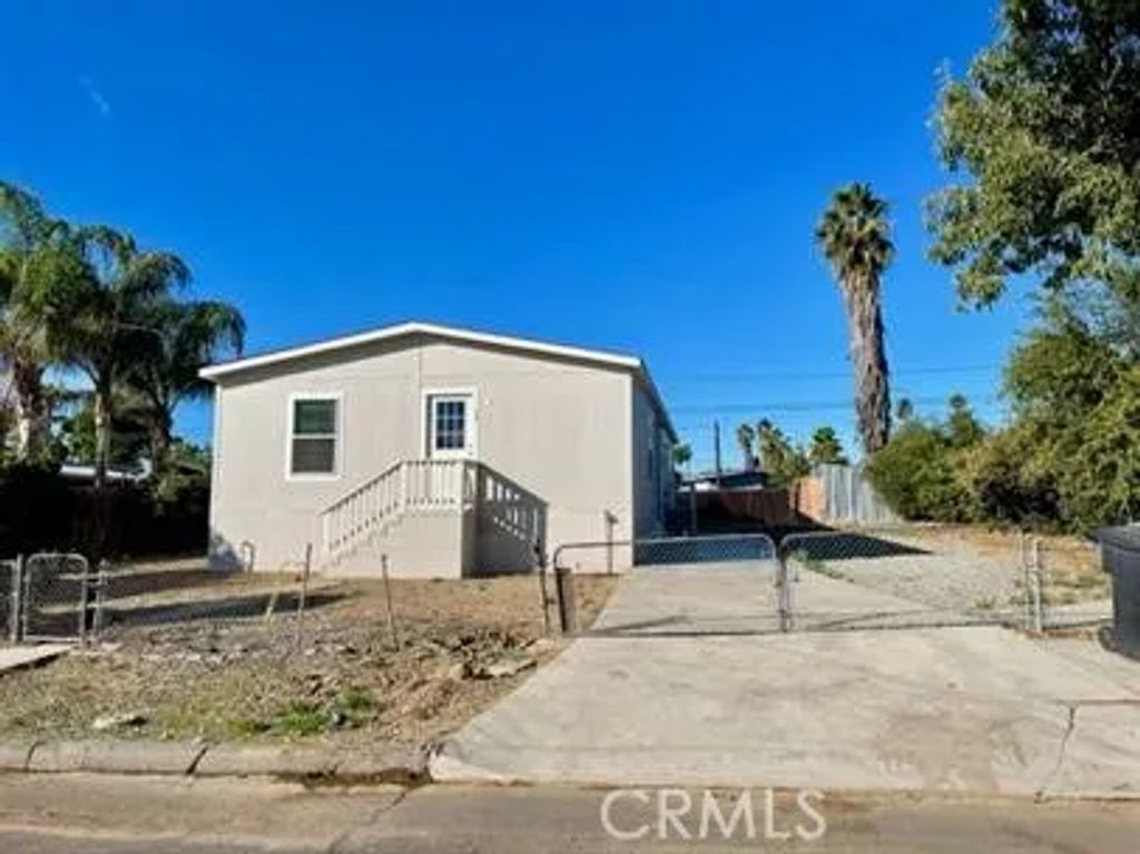 120 Diana, Perris, CA 92570