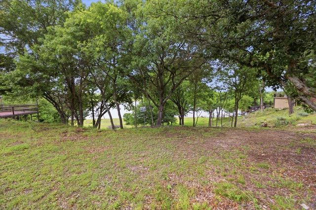 141 Lakeview Drive, Aledo, TX 76008