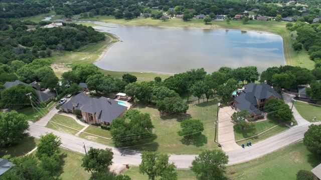 141 Lakeview Drive, Aledo, TX 76008