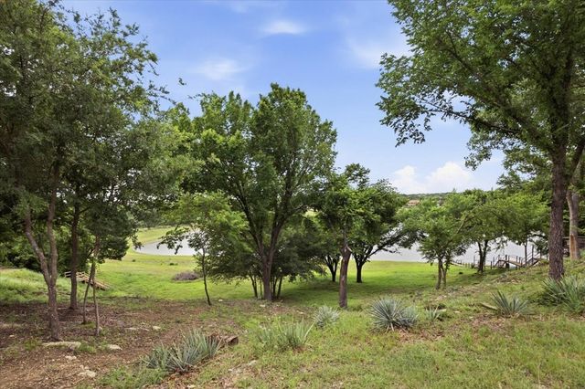 141 Lakeview Drive, Aledo, TX 76008