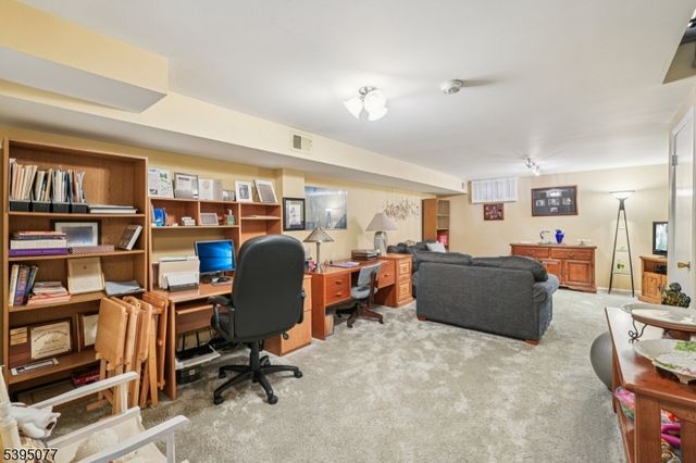 181 Long Hill Rd K-5, Little Falls Twp., NJ 07424