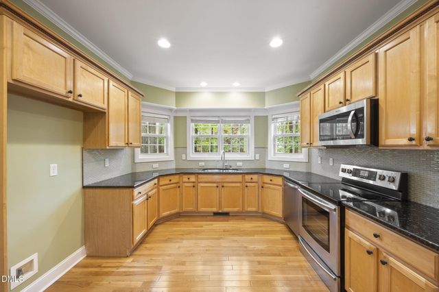 105 Rushing Wind Way, Apex, NC 27502