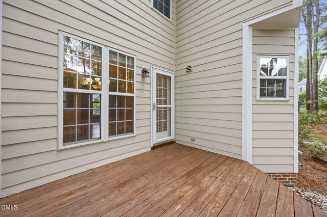 105 Rushing Wind Way, Apex, NC 27502