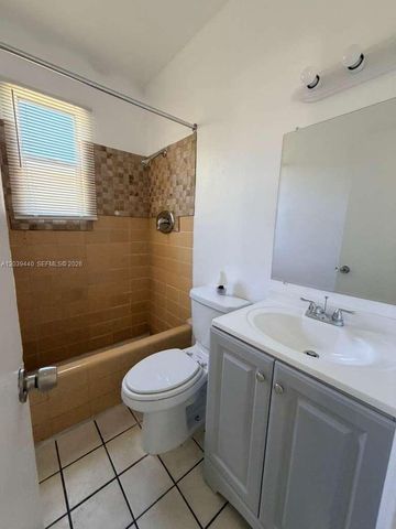 1844 Taft Street 15, Hollywood, FL 33020
