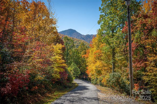 205 Chickadee Lane 205, Maggie Valley, NC 28751