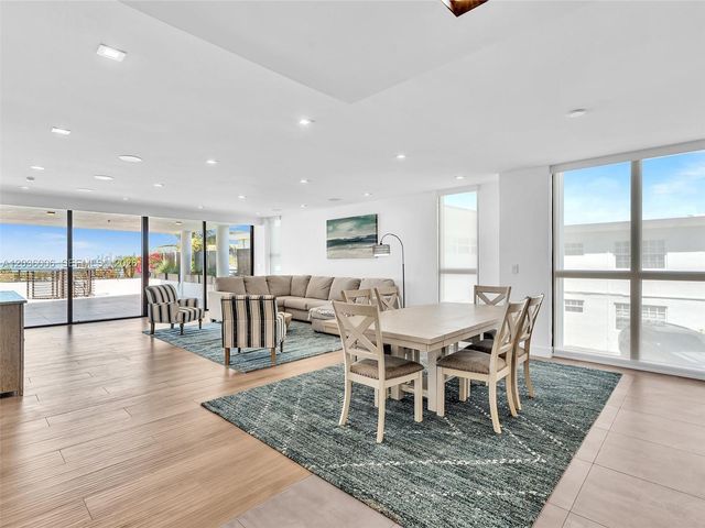 1930 Bay Dr PH1, Miami Beach, FL 33141