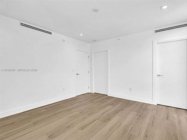 1930 Bay Dr PH1, Miami Beach, FL 33141