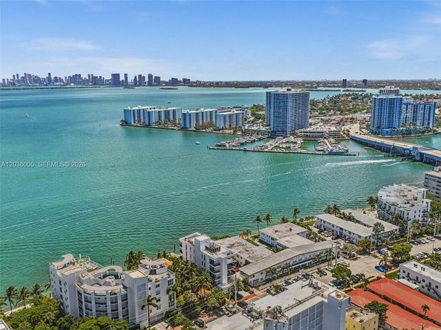 1930 Bay Dr PH1, Miami Beach, FL 33141