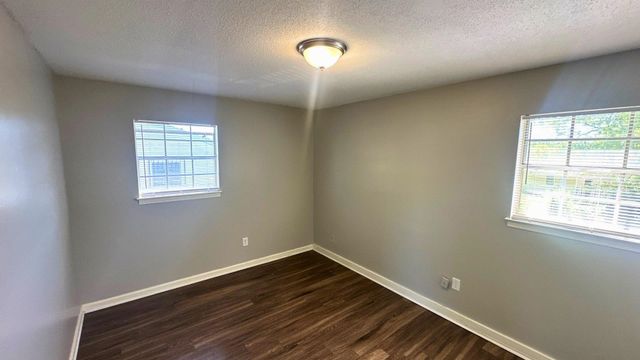 3829 FORD RD, Memphis, TN 38109