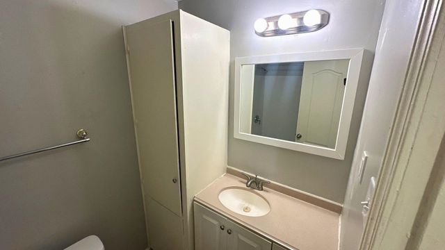 3829 FORD RD, Memphis, TN 38109