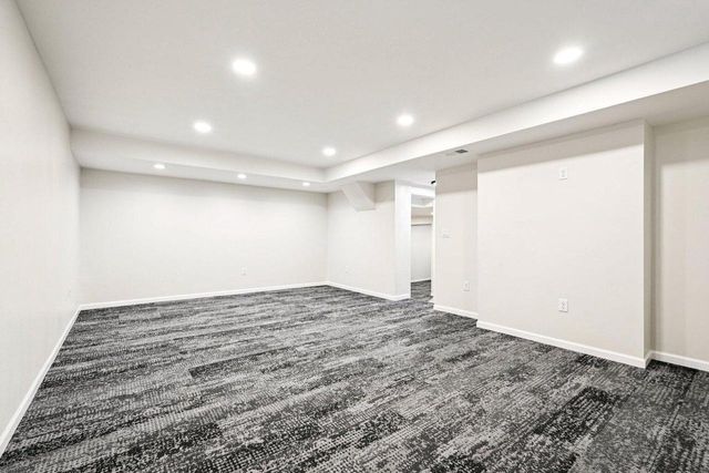 741 Summit COURT, West Bend, WI 53095