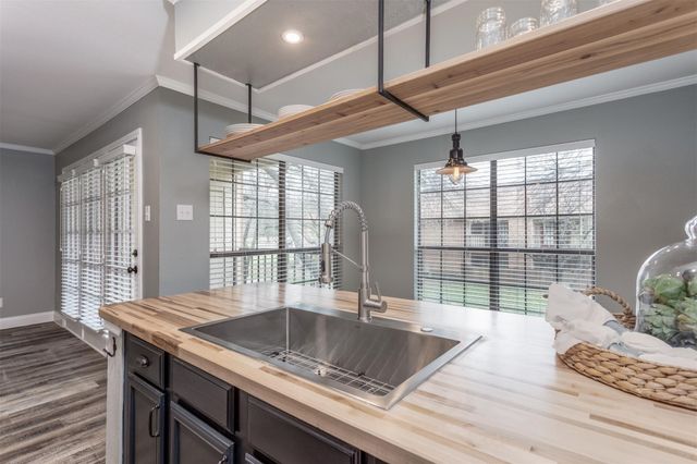 16301 Ledgemont Lane 283, Addison, TX 75001