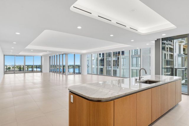 1333 S Flagler Drive 702, West Palm Beach, FL 33401