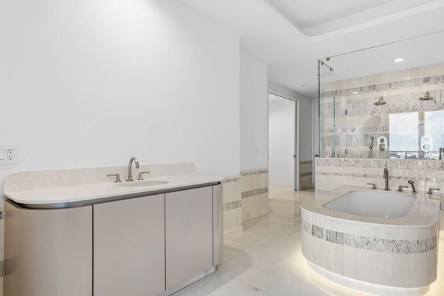 1333 S Flagler Drive 702, West Palm Beach, FL 33401