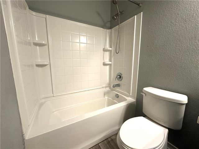 1017 Santa Catalina St, Portland, TX 78374