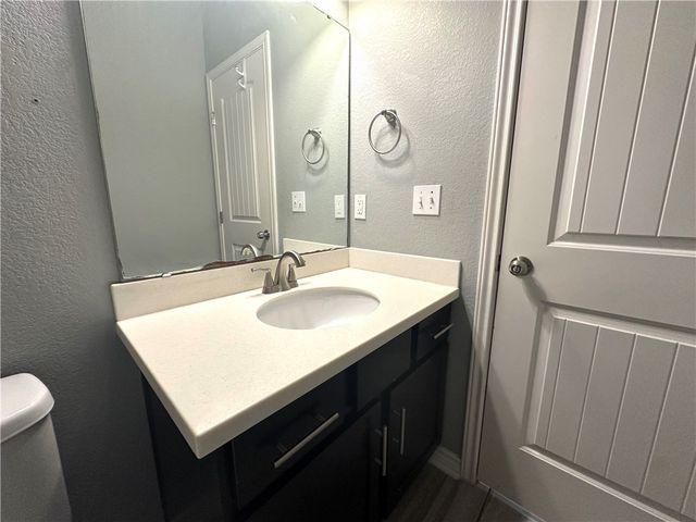 1017 Santa Catalina St, Portland, TX 78374